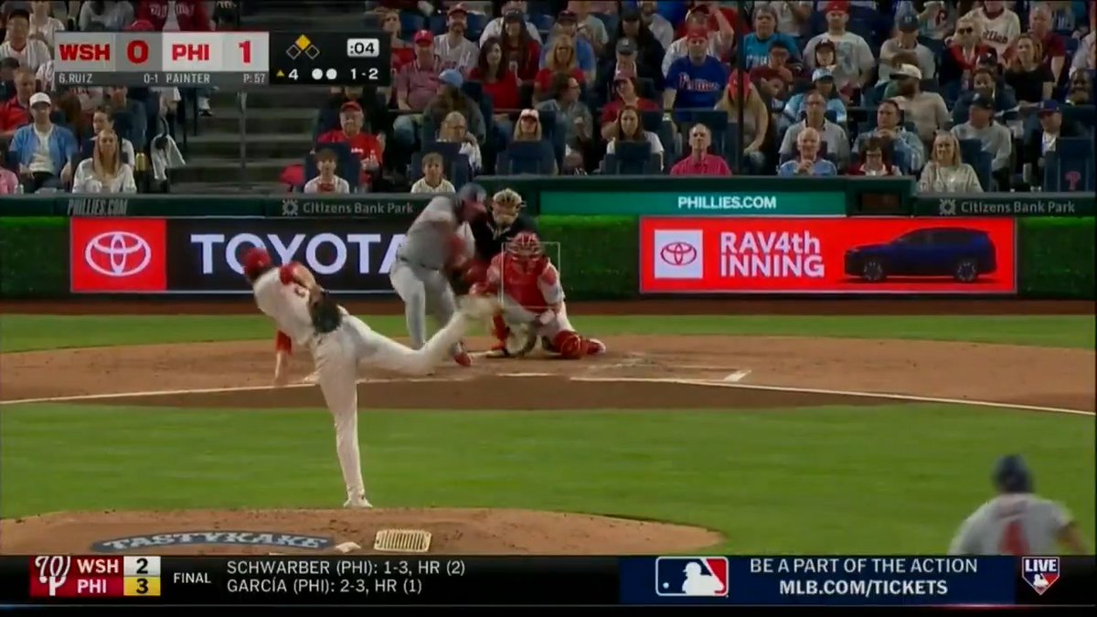 "There's a new era in Philadelphia... Painter's Corner!" Jake Peavy takes a closer look at the four-pitch mix Philadelphia Phillies hurler Andrew Painter had on display in his MLB debut.