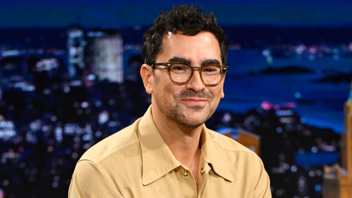 Dan Levy remembers the late great Catherine O’Hara ❤️ #FallonTonight