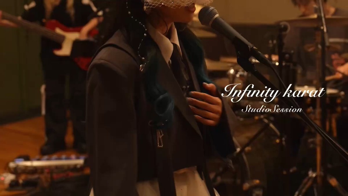Infinity karat / 七海うらら【Studio Session】 ⋆┈┈┈┈┈┈┈┈┈┈┈┈┈┈┈⋆ パラレルシンガー リアルの姿で 初のバンドセッションお届けします。 #暗殺教室 #Infinitykarat