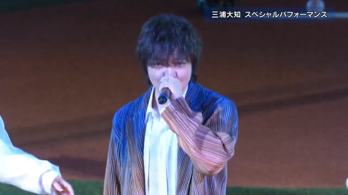 三浦大知さんによるスペシャルパフォーマンス✨ 「Blizzard」「燦燦」「EXCITE」の3曲を披露していただきました! #lovefighters 三浦大知【公式アカウント】