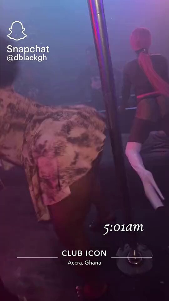 D black ein pub Dey jam ruff Herr