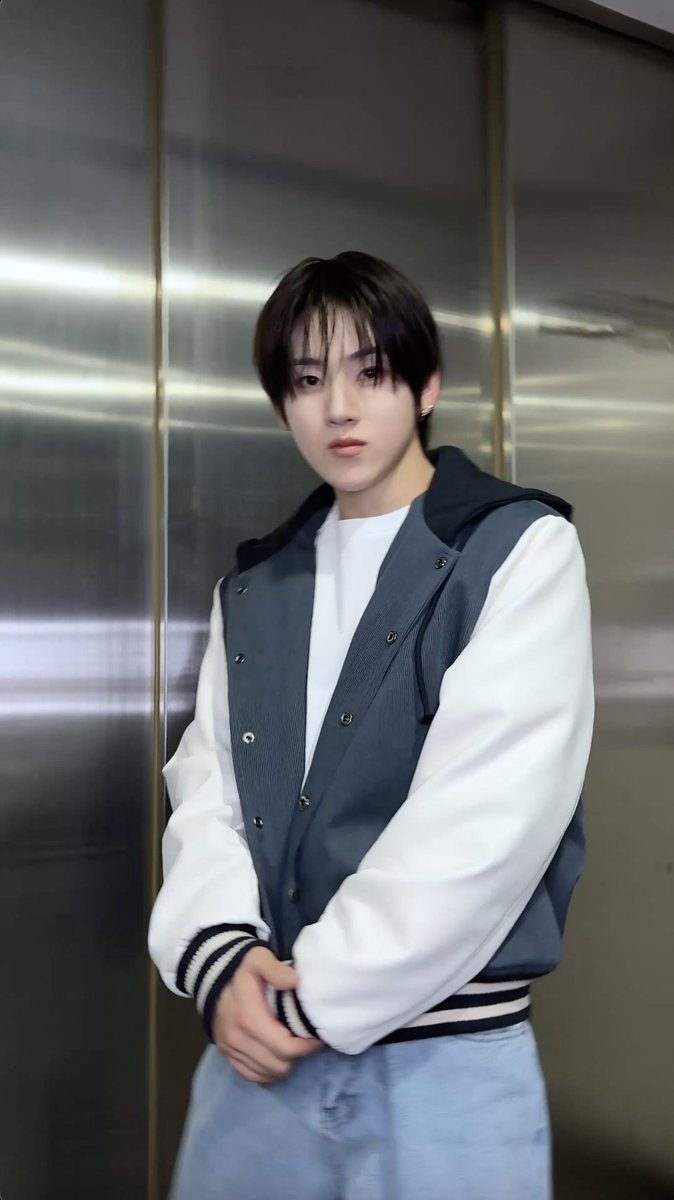 ✨ KickFlip The 4th Mini Album "My First Kick" 2026.04.06 6PM (KST) Release! Pre-save &amp; Pre-add : #KickFlip #Kyehoon #My_First_Kick #눈에거슬리고싶어