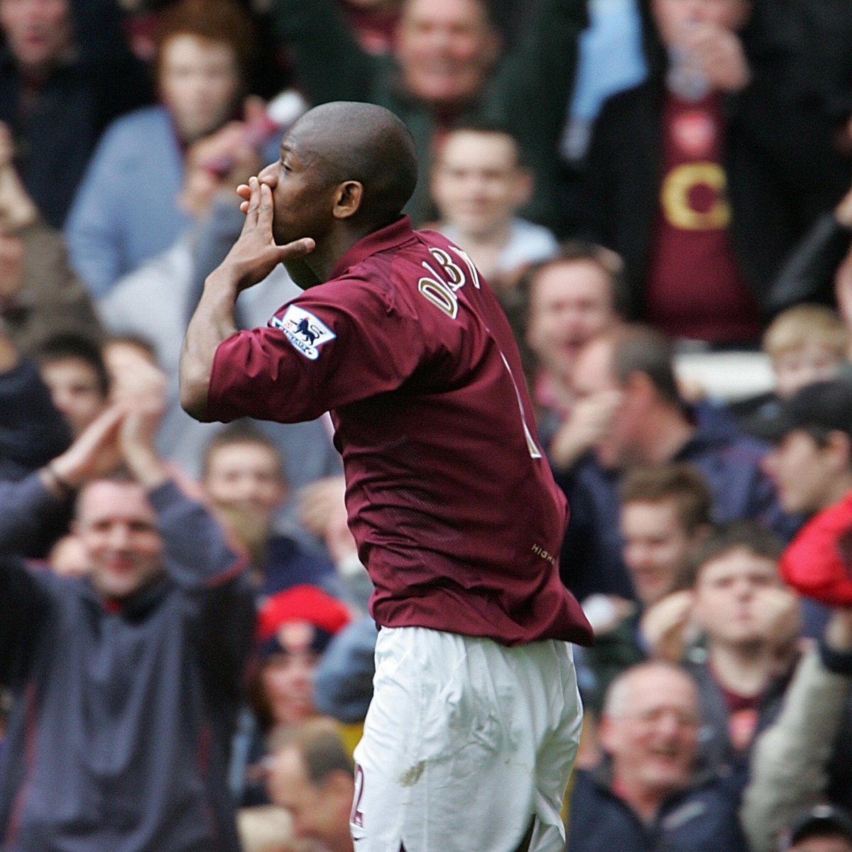 On this day in 2006: Arsenal thumped Aston Villa 5-0 at Highbury, with January signing Abou Diaby scoring his first goal for the club. 🌊 🟣 Adebayor (19’) 🟣 Henry (25’) 🟣 Henry (46’) 🟣 van Persie (71’) 🟣 Diaby (80’)