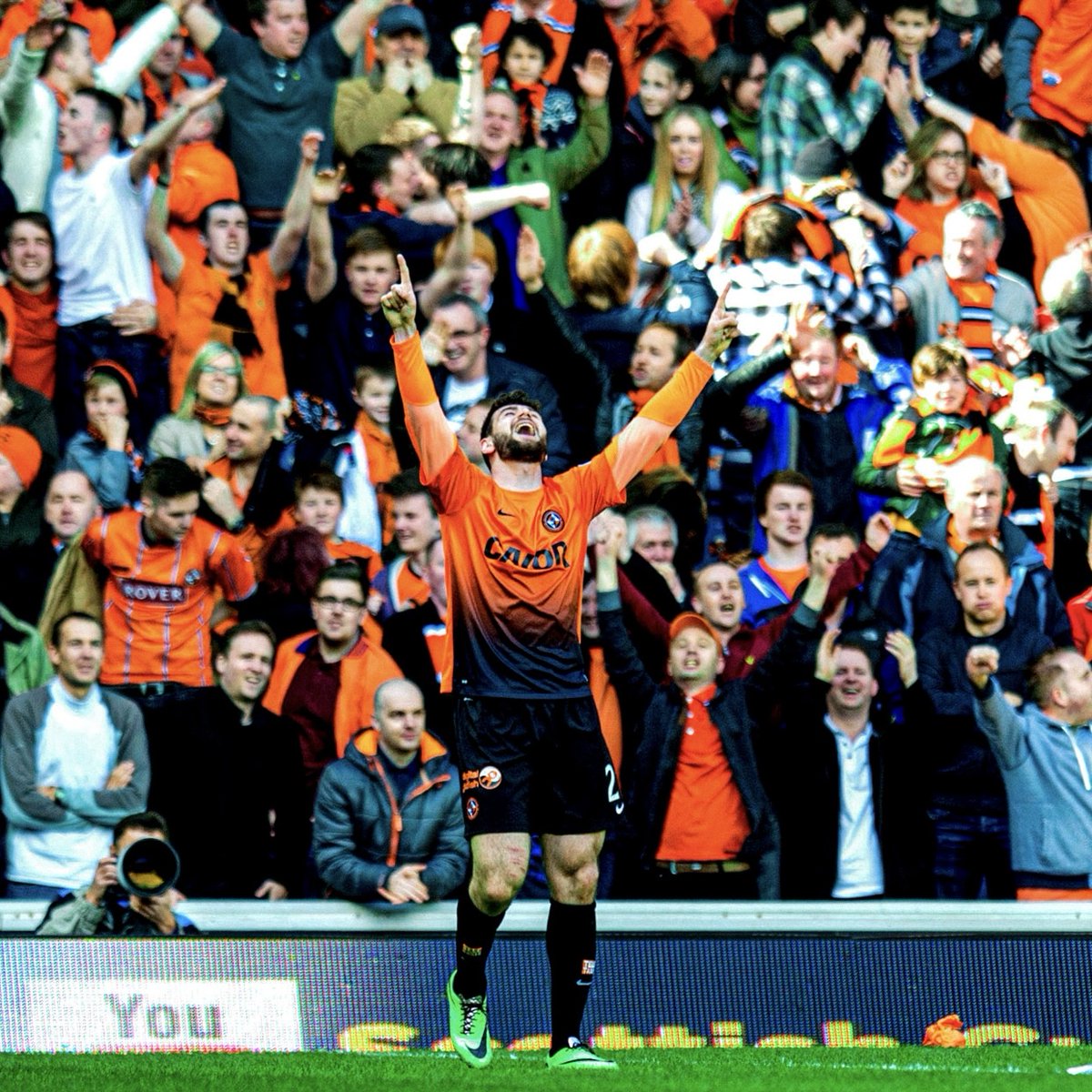 🏆🍊 A tangerine takeover at Ibrox