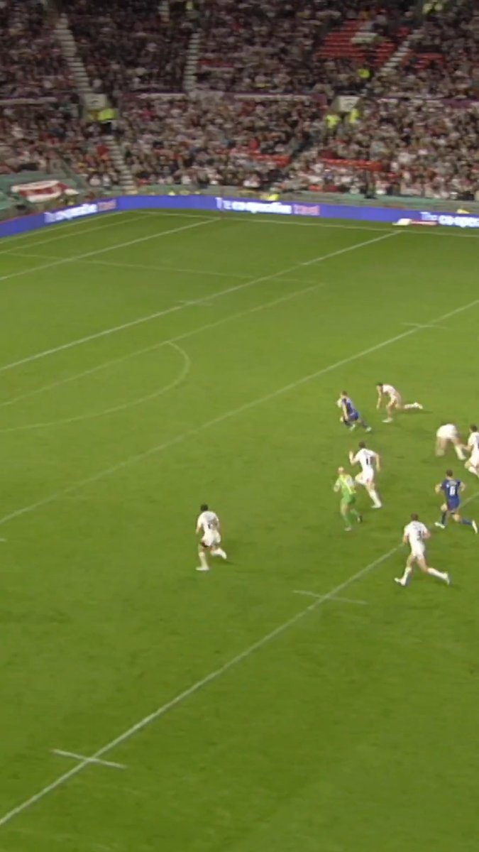 Never forget ❤️ You've chosen Rob Burrow's effort for Leeds Rhinos in the 2011 Grand Final as #SuperLeague's Greatest Try 🙌 #SL30