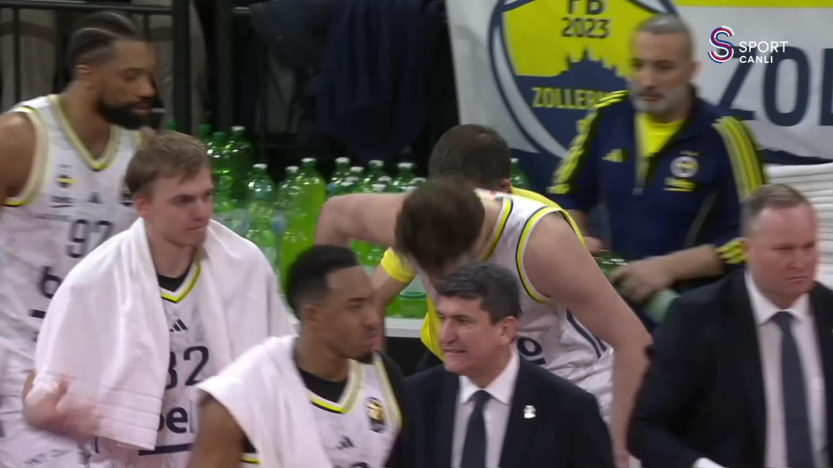 🏀3. ÇEYREK SONUCU 📍Bayern Münih 67 - 60 Fenerbahçe Beko