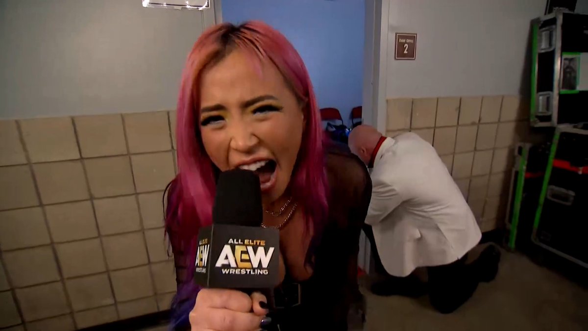 Wednesday Night #AEWDynamite 8/7c, TBS & HBO Max TONIGHT! Mina Shirakawa♡白川未奈/JAMIE HAYTER/Alex Windsor アレクス・ウィンザー vs @Toxic_Thekla/@SkyeByee/julia hart Mina/The Brawling Birds ran roughshod on #AEWCollision! They’ll go to war vs The Triangle of Madness TONIGHT!
