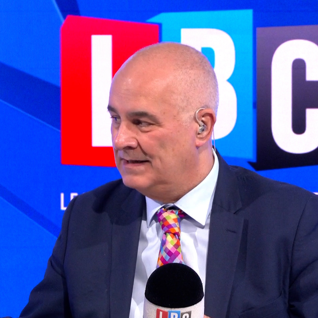 'Take a look at your own back yard!' Iain Dale 🏴󠁧󠁢󠁥󠁮󠁧󠁿🇬🇧 ⚒️ calls for more Brits to counter Trump's 'propaganda' about Sadiq Khan making London 'lawless'.