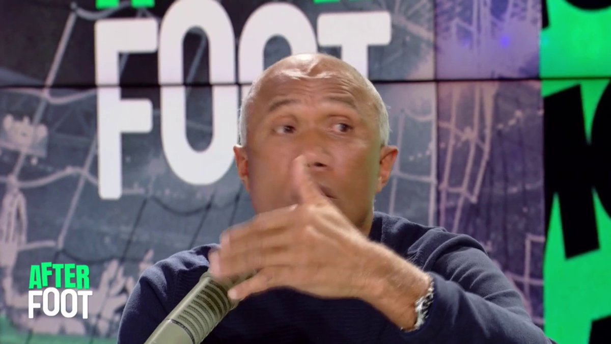 🗣💬 "Si je suis encore là et que le club veut monter en gamme pour jouer les places européennes... Ce sont les actions qui comptent, pas les paroles. Je veux savoir quel sera l'effectif" En fin de contrat en fin de saison, Antoine Kombouaré évoque son avenir au Paris FC.