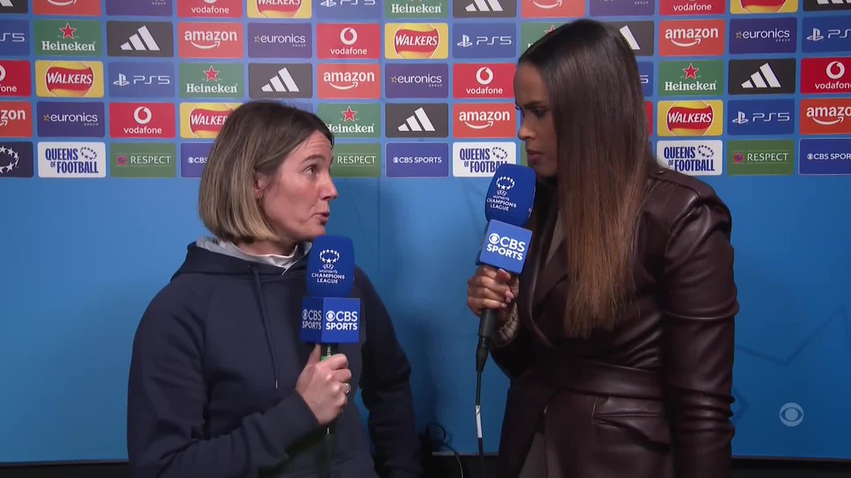 “I don’t understand why the VAR cannot check that… the refereeing is not good enough.” 🗣️ Sonia Bompastor reacts to the incident involving Katie McCabe pulling Alyssa Thompson’s hair and the controversial decision not to show a red card 😳