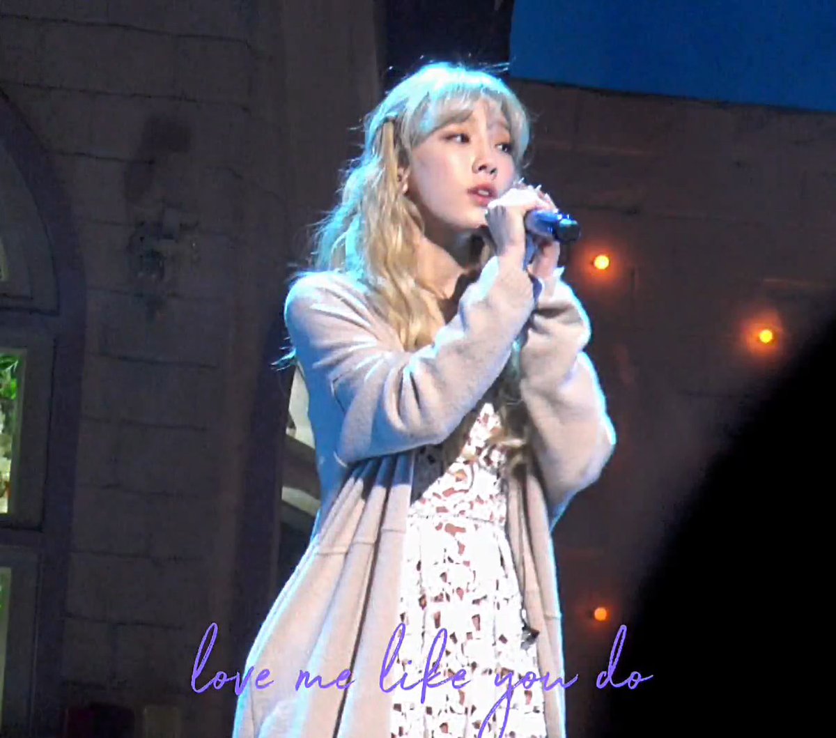 you had to be there when a taeyeon's fan gatekeep her fancam singing love me like you do for 10 YEARS. they released it last year on her 10th debut anniversary