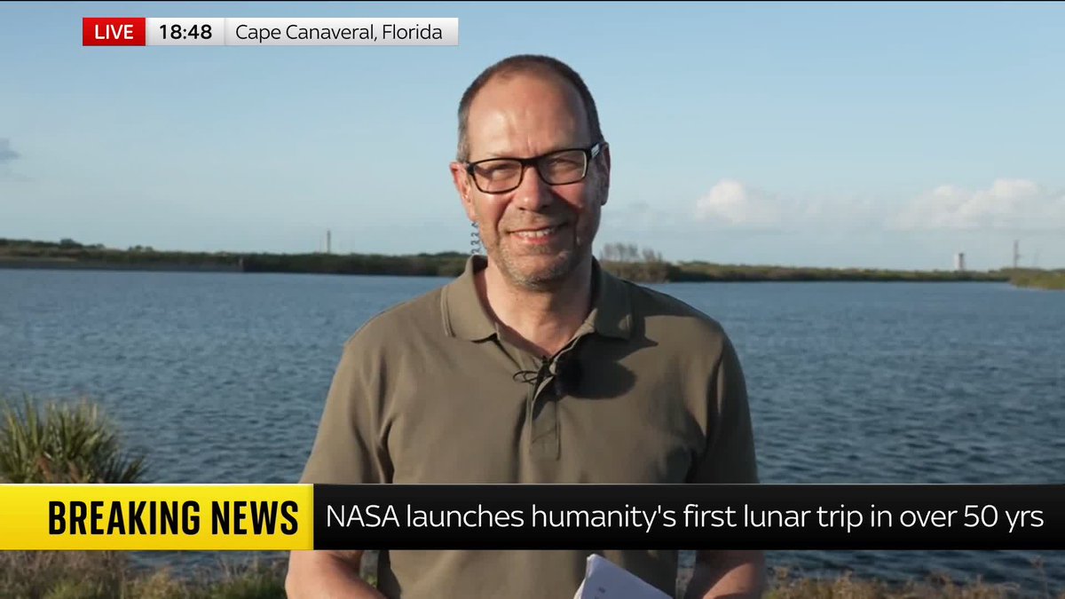 "You could feel it in your chest." Thomas Moore describes the "extraordinary" moment NASA's Artemis II rocket launched for its historic moon mission - calling it NASA's "golden era". Follow live 🔗 #MoonMission