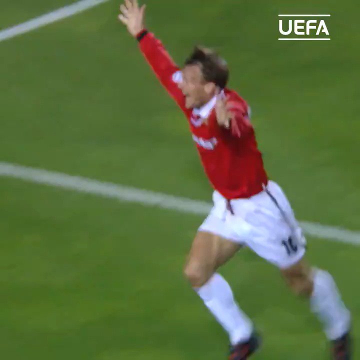 🎉🏴󠁧󠁢󠁥󠁮󠁧󠁿 Happy birthday to Teddy Sheringham, who turns 60 today. He scored a lot of goals in his career, but none more 𝗜𝗖𝗢𝗡𝗜𝗖 than this one. 🔥