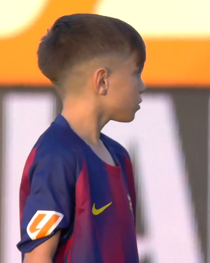 Barcelona gelişim bozukluğu yaşayan yeni Messi'sini buldu... Adı Hugo Galdeano, yaşı 11.