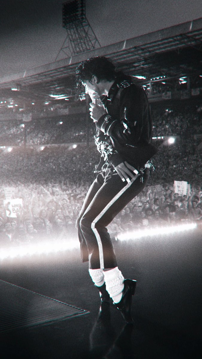 The iconic moves of Michael Jackson 🕺 Don't miss #MichaelMovie in cinemas April 22.