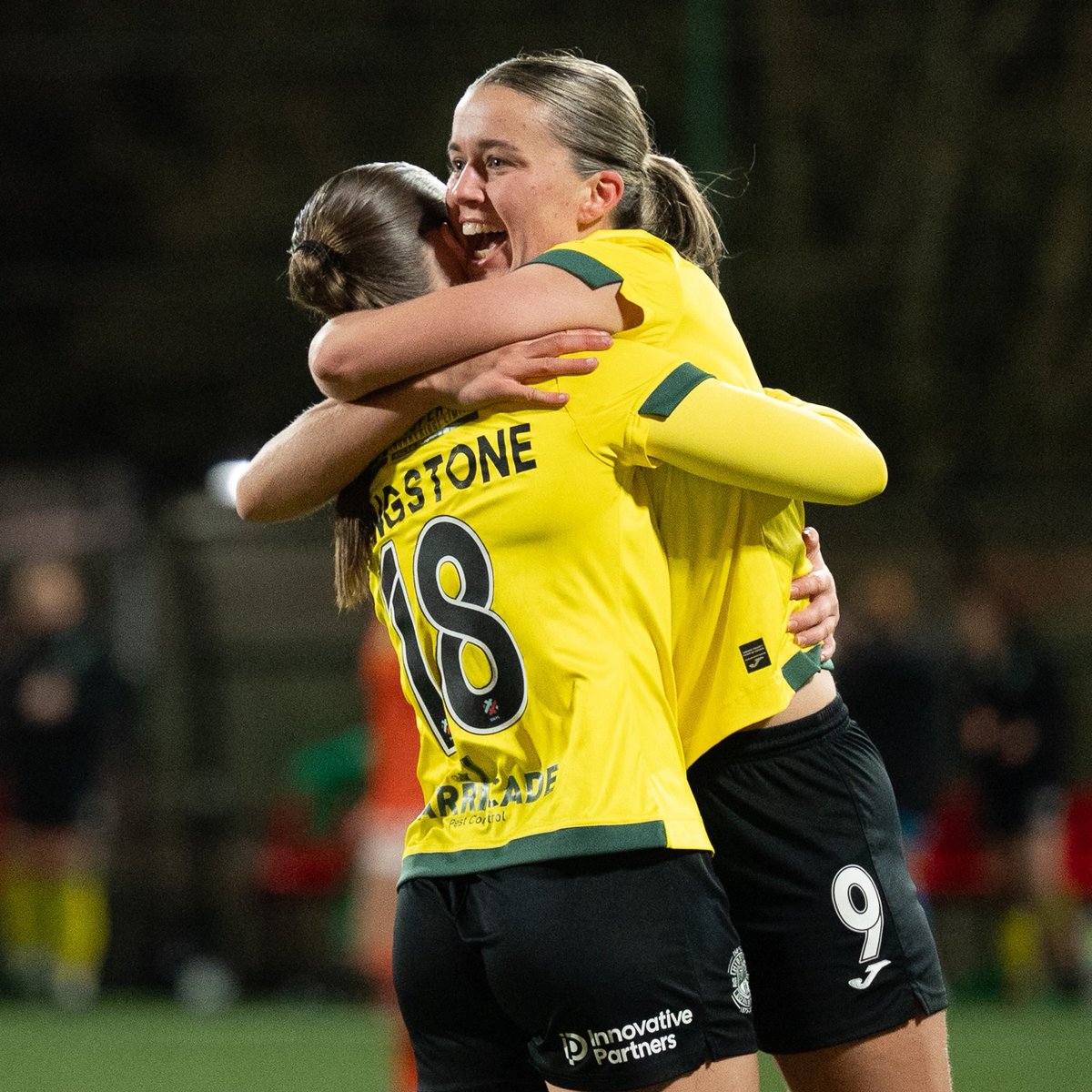Boo if you've just witnessed a goal of the season contender 🔉 👏 Eilidh Adams