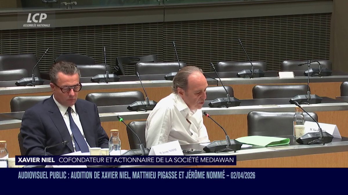 "Vous avez propagé beaucoup d'approximations, de fake news" : Xavier Niel reproche à Charles Alloncle d'avoir "transformé la commission [d'enquête] en cirque". "Merci pour l'invitation, et je ne suis pas un clown." #DirectAN