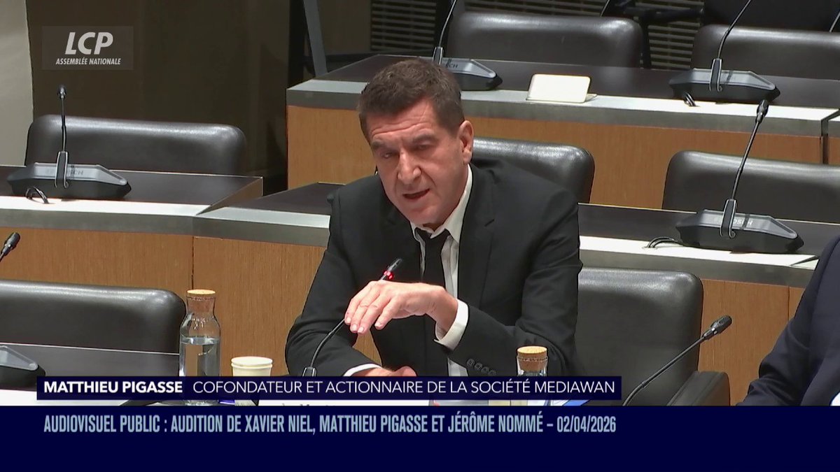 "Je n'ai pas de précédent de parlementaire en exercice ou d'une commission d'enquête dans une démocratie moderne de faire autant d'ingérence et d'interférences dans les lignes éditoriales des médias", souligne Matthieu Pigasse. Avant d'énumérer de nombreux exemples.