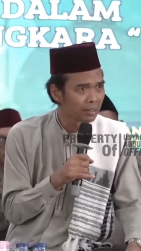 Tausyiah Malam Jumat :: Takut sama istri akan terbebas azab kubur.