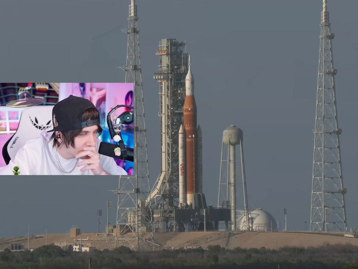 Es un pequeño paso para un hombre, pero un gran salto para la humanidad elrubius
