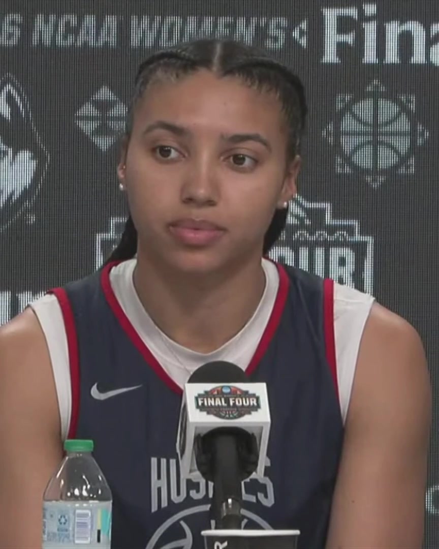 Azzi Fudd shares her advice to young girls looking to develop their game: "I feel like a lot of times, people are so focused on workouts and specific moves and drills instead of just playing free, playing pickup, playing one-on-one and working on your game and your skills."