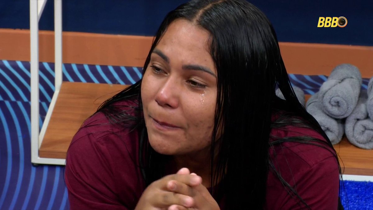 Chaiany se emociona em conversa com Leandro Boneco e chora: "Eu tô cansada! Não vou ganhar. Tô aqui pra que?" #BBB26