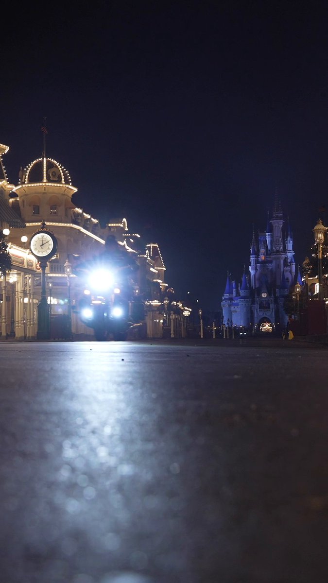 Before the runners arrive, the magic is already in motion. 🏃‍♀️✨ Go behind the scenes of a runDisney race weekend and see how cast members bring together entertainment, operations, and imagination to create a one-of-a-kind race experience. Watch the newest episode of Disney Unscripted on Disney Parks YouTube: