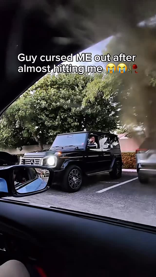 Using a g wagon as an insult is a insane 😂