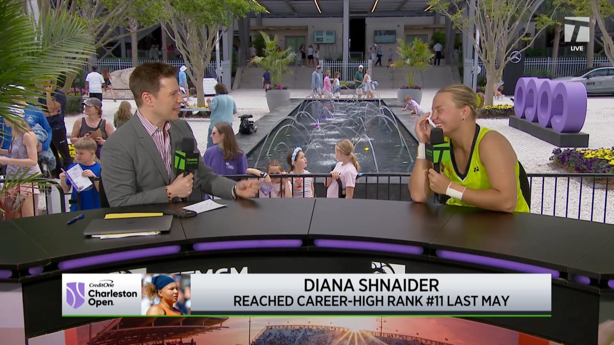 "I was just a passenger princess... it's all Sascha's fault!" ๐๐ Diana Shnaider tells us the story of her coach getting pulled over for speeding a few days ago ๐จ #CharlestonOpen