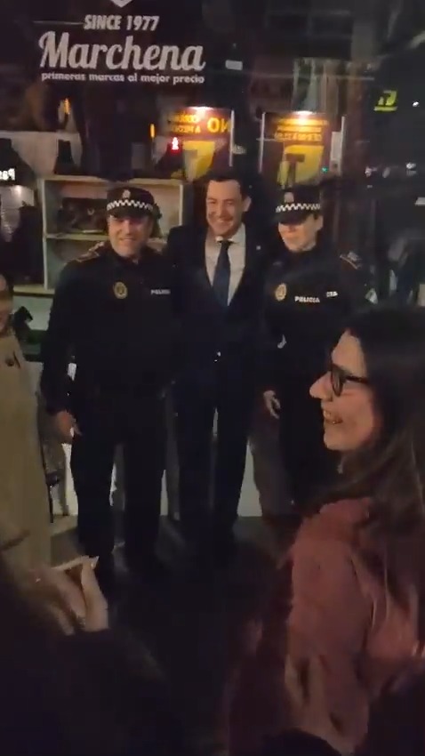 #Andalucía vibra de emoción en la Madrugá, una de las noches más esperadas del año. Jaén se vuelca con el Abuelo y vivirlo este año con los jiennenses es un honor. ¡Gracias por la amabilidad y la cariñosa acogida!
