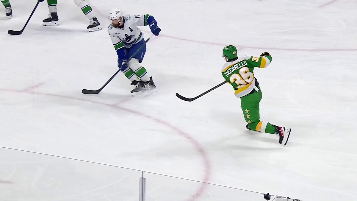 Kaprizov ➡️ Zuccarello ➡️ Kaprizov ➡️ Back of the net