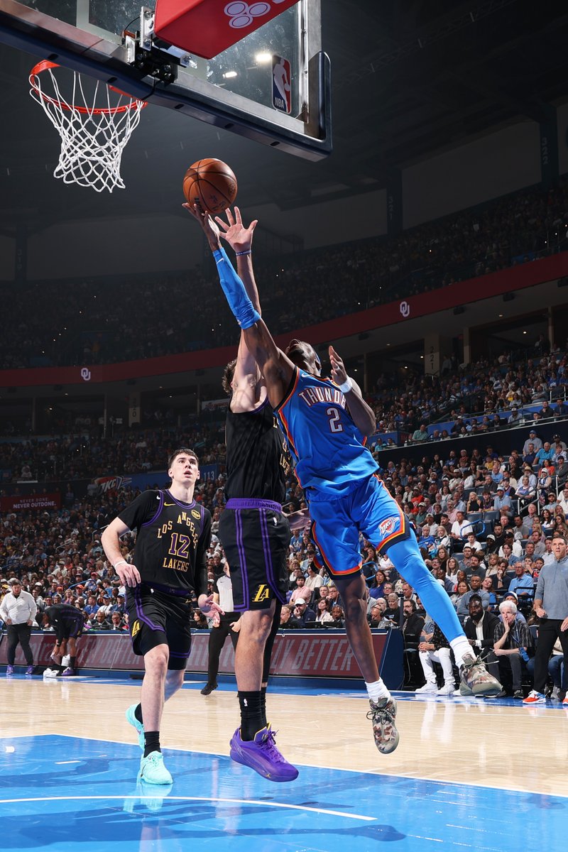 Shai said "Yeah, I'm MVP" that first half. He's just got a method that works every single night. Super elite.