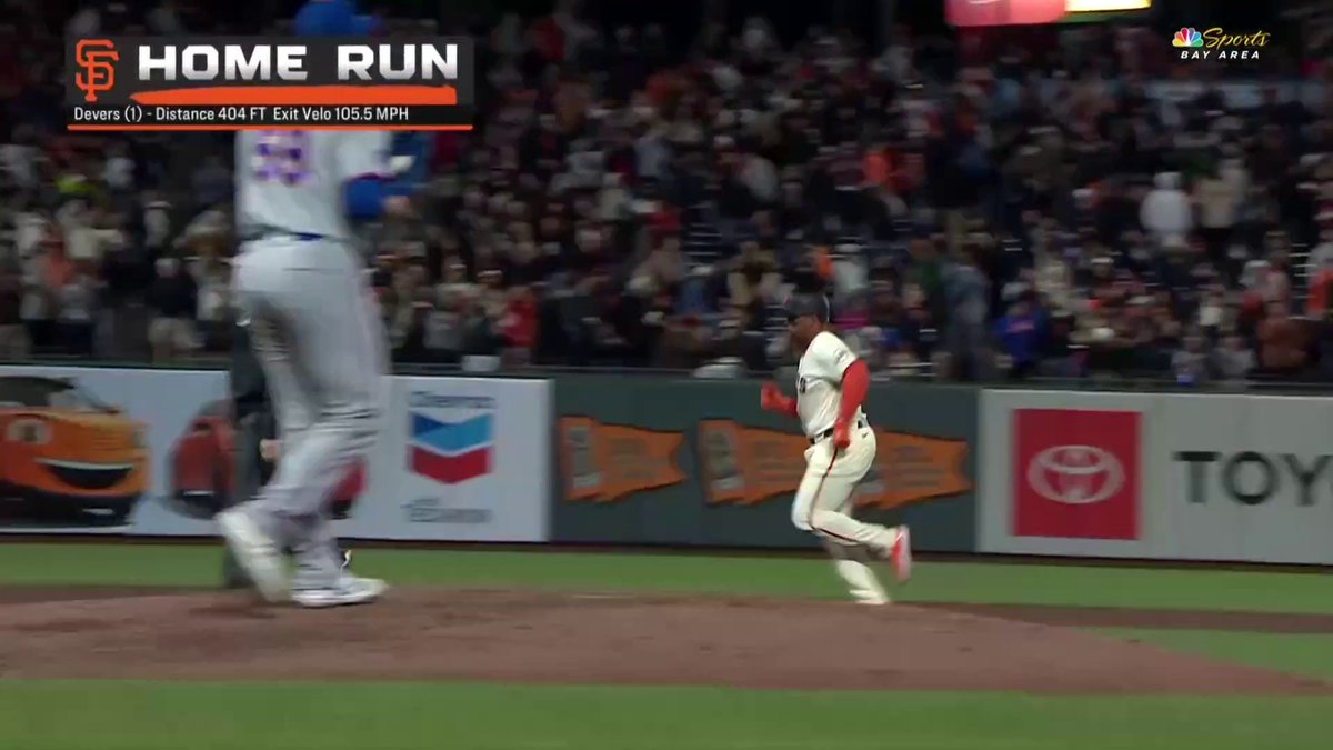I grew up watching Barry launch balls into McCovey Cove &amp; every other inch of the ballpark in SF. Devers going left center on a cold April night Left on Left is fairly impressive. Not everyone has that kinda juice.