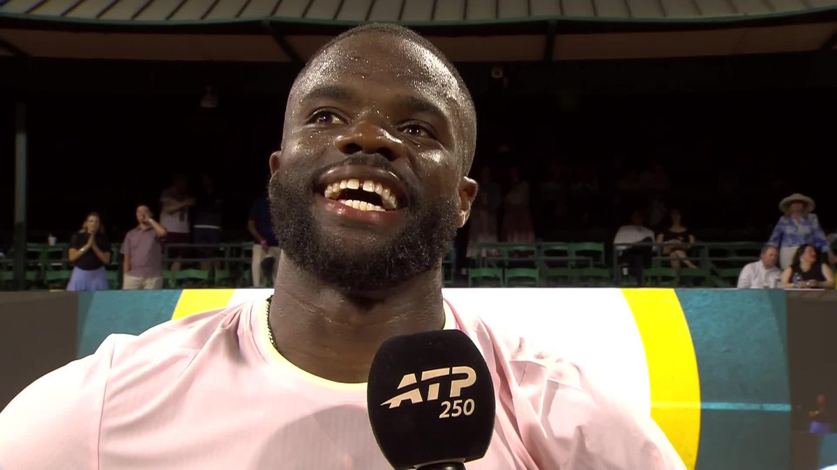 Frances Tiafoe on Kevin Durant leaving when he went to a 3rd set during his match in Houston "I seen KD left when I went 3 sets. He's old as hell so he had to go back and get some rest" 😭😭😭😭😭😭