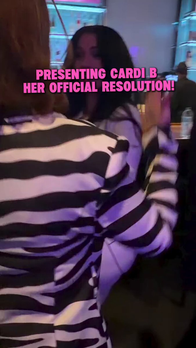 Boston City Councilor at-large Julia Mejia presented Cardi B with an official resolution declaring April 2nd as “Cardi B Day” in the city of Boston. 👏🏾