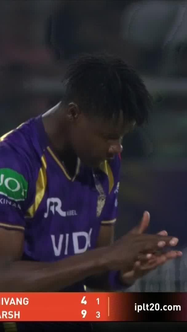 𝟒-𝐰𝐢𝐜𝐤𝐞𝐭 𝐡𝐚𝐮𝐥 ⚡ Blessing Muzarabani was vital to the Kolkata Knight Riders' bowling attack 🇿🇼💫 #TATAIPL | #SSCricket