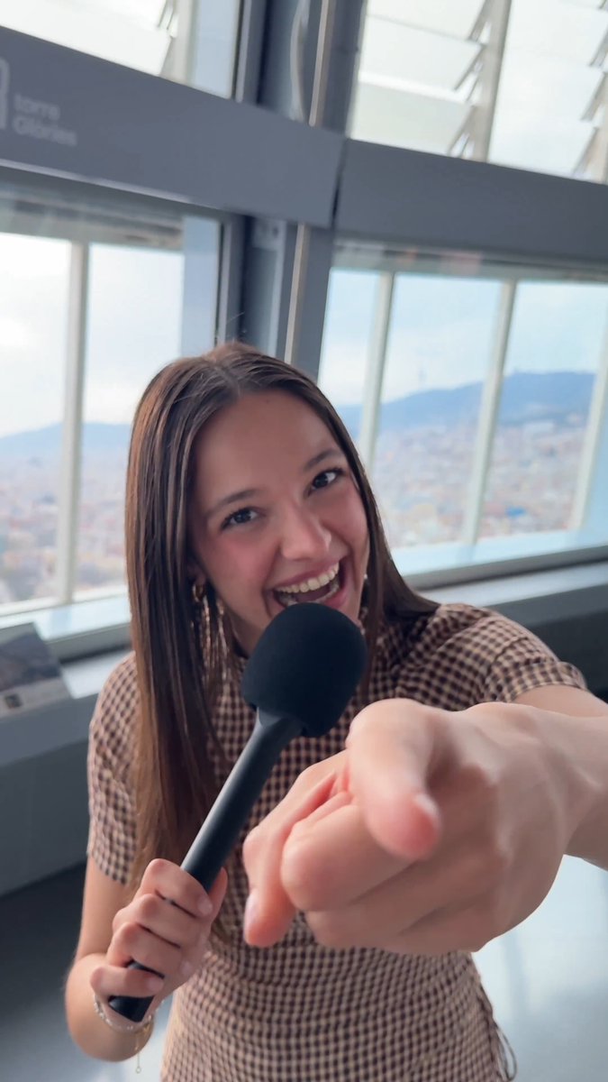 ☝️🤓 Lo dice Claudia Arenas: ¿Cómo no vas a venir a la gira de #OT2025? 😎