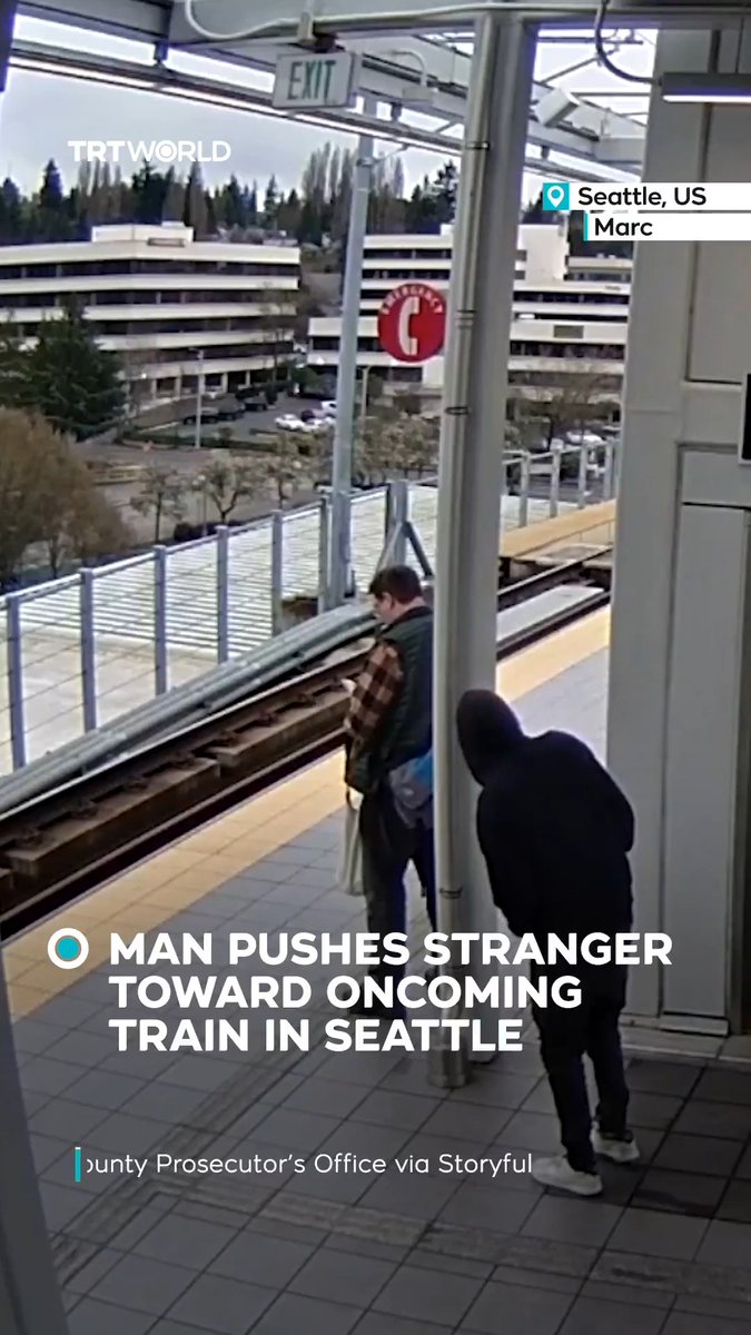 🇺🇸 A man almost died at Seattle's Northgate Station because a stranger walked up and almost shoved him onto the tracks. Victim survived by inches.