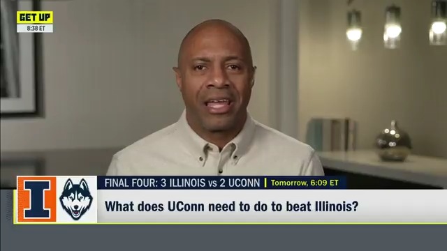"I gotta tell ya. I like it. We come here for rings, not watches." 🤣 Mike Greenberg and Jay Williams preview UConn vs. Illinois 👀