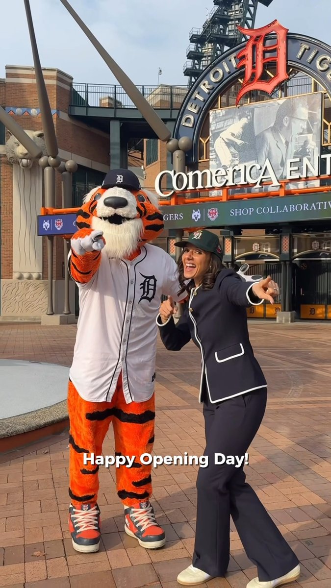 Nothing like Opening Day in Detroit ⚾️ From the streets to the stands, the city is showing up. Mayor Sheffield is wishing the Tigers a great season. Let’s go, Tigers!