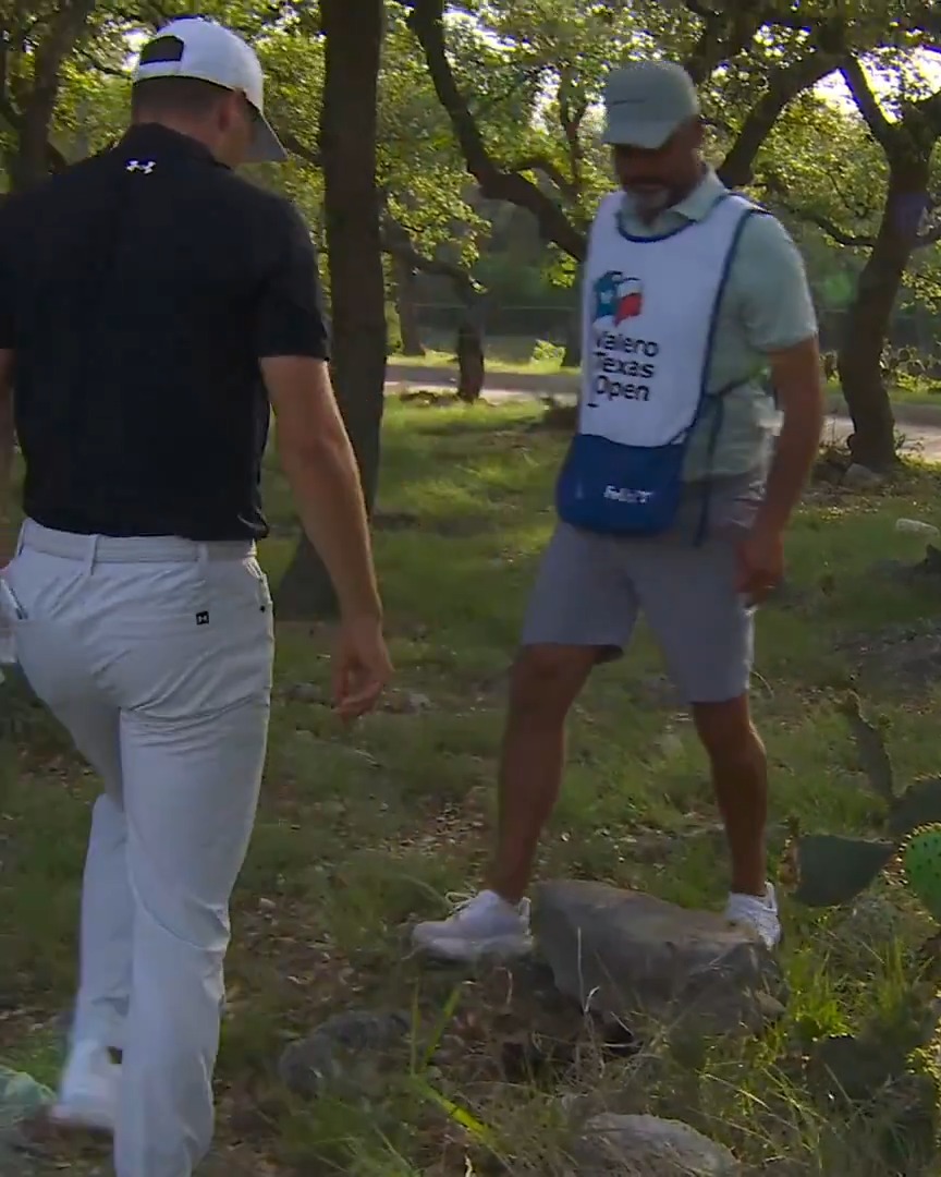 Poor Grellerโฆ Spiethโs got him lifting boulders today ๐