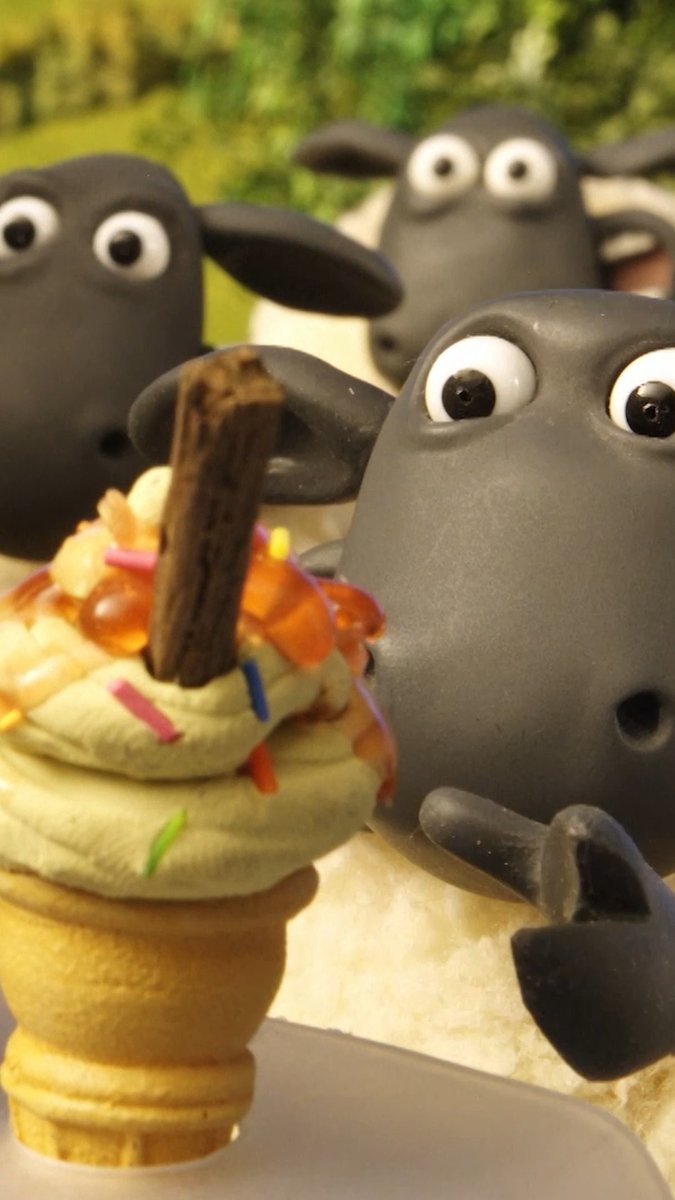 Never say no to ice cream! 🍦😋 #icecream #food #ShaunTheSheep