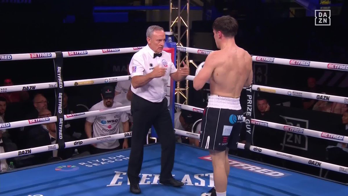 CROLLA GOES DOWN FOR THE 3RD TIME IN RD 2 AND IS SAVED BY THE BELL 🤯 #BrownDucar | LIVE NOW on DAZN ▪️