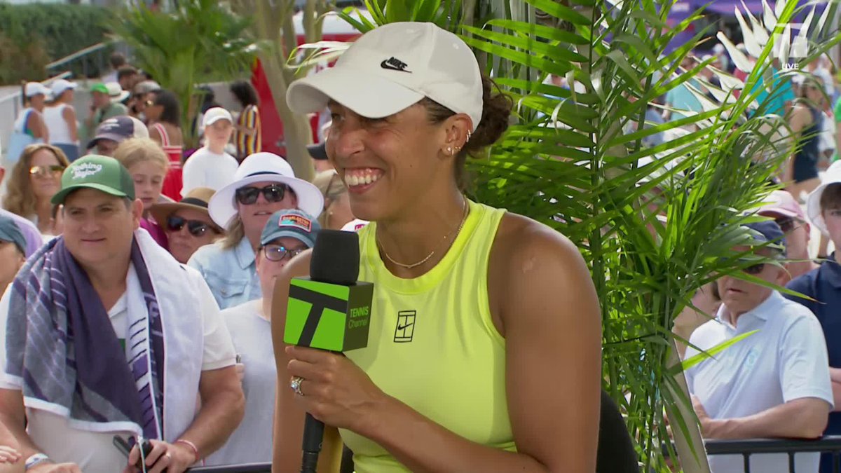 It took just 2 minutes and 56 seconds for Madison Keys to come to the desk after her match 😂 #CharlestonOpen