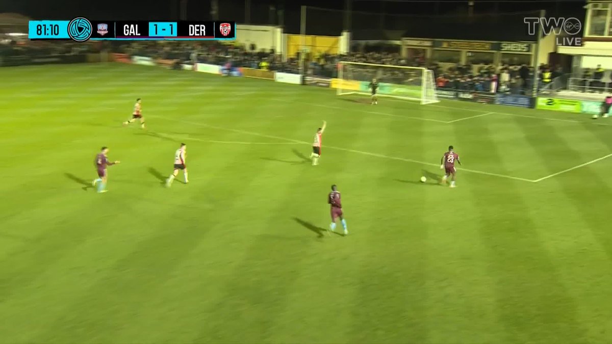 Frantz Pierrot fires Galway back in front!🟣
