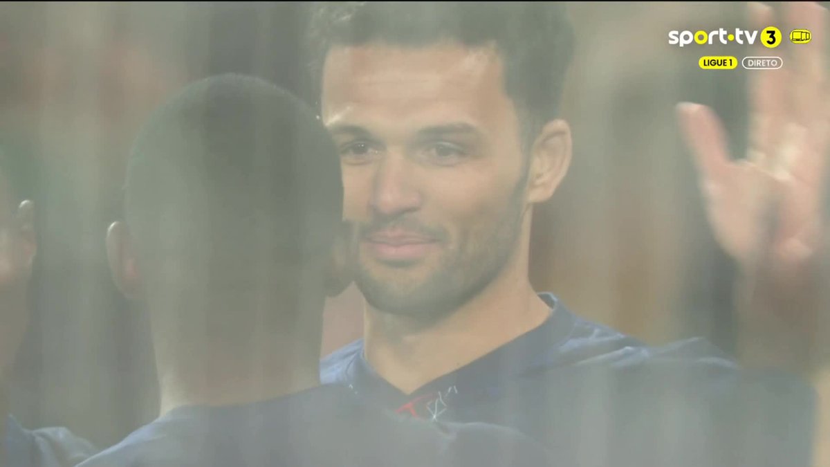 Gonçalo Ramos fechou a vitória do PSG com mais um golo saído do banco.