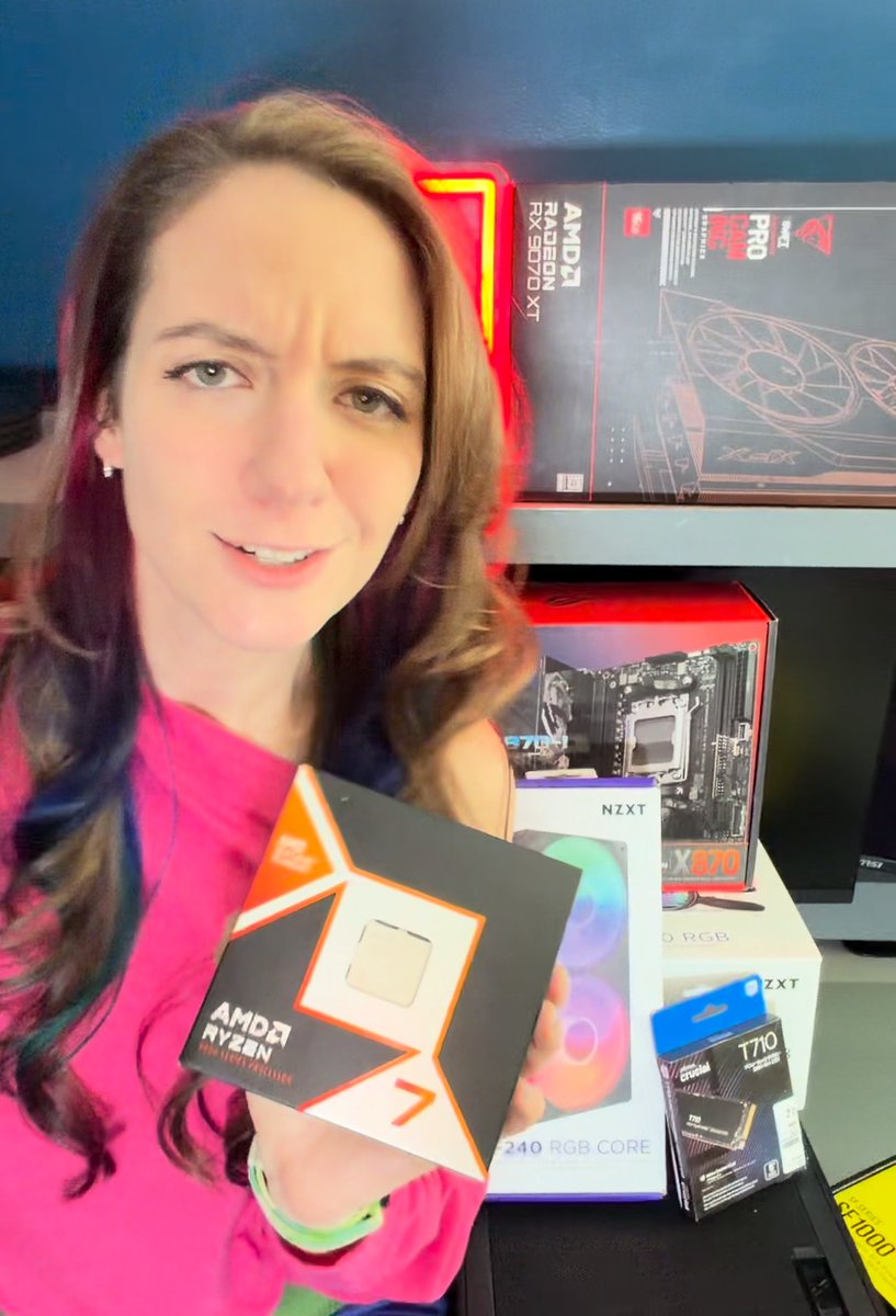 Come chill with us for an AMD Small Form Factor PC build, live now on Twitch! Hop in: 👉