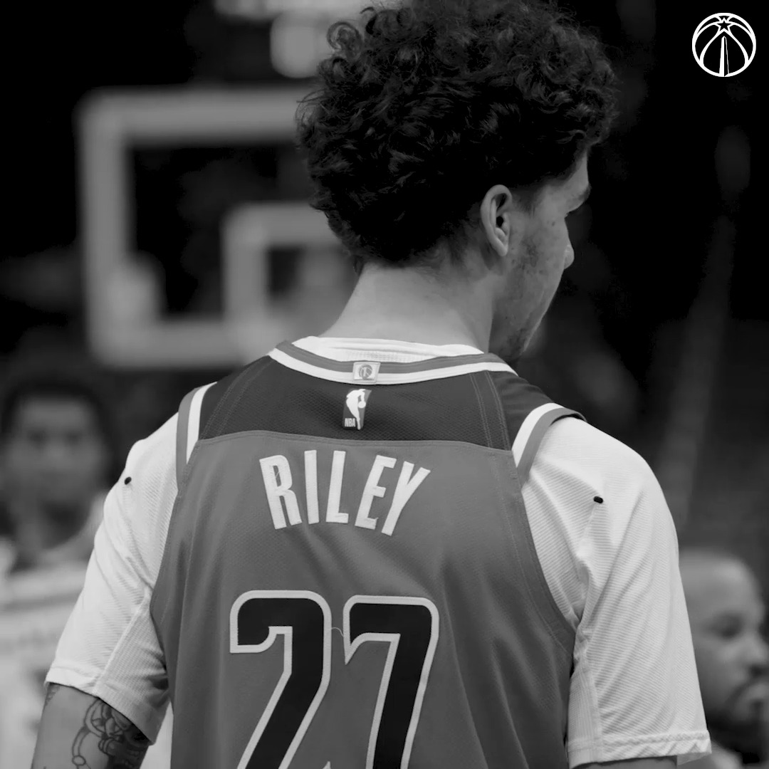 All effort. Undeniable confidence. Tough shot maker. 🤩 Will Riley is All-Rookie worthy.