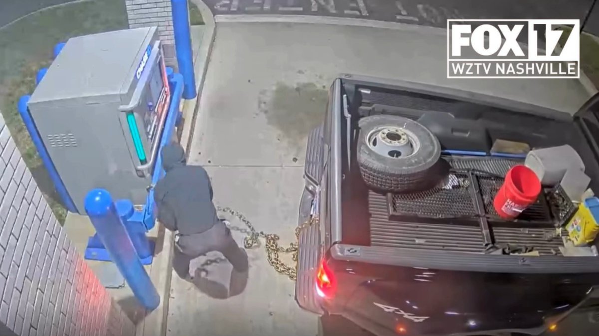 CAUGHT ON CAMERA 👀💰 🛻 Suspects used stolen pickup trucks to try to pull an #ATM from the ground in #Murfreesboro around 4:30 a.m. Chains were attached to the machine and surrounding barriers, but the attempt failed. The trucks were later found abandoned, and no cash was taken. The search for those involved continues. Read the full story and see more photos of the ATM aftermath: