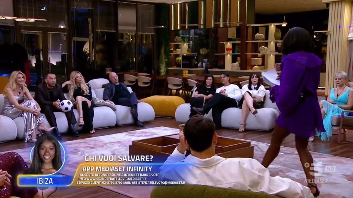 Ibiza e Raimondo hanno scelto: Blu e Paola dovranno trascorrere qualche giorno nel monolocale 😏 #GFVIP